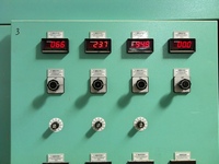 Electrical tension regulators