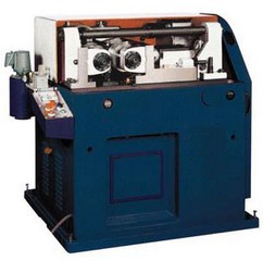 equipment for rolling threads on special parts